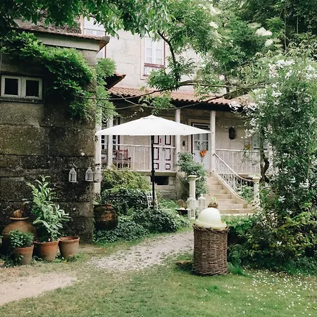 Casa D'aldeia De Souto De Lafoes * Oliveira de Frades