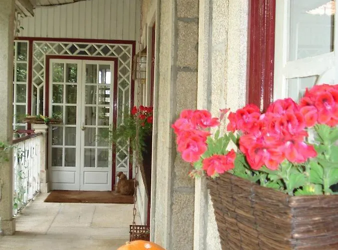 Casa D'aldeia De Souto De Lafoes * オリヴェイラ・デ・フラデス