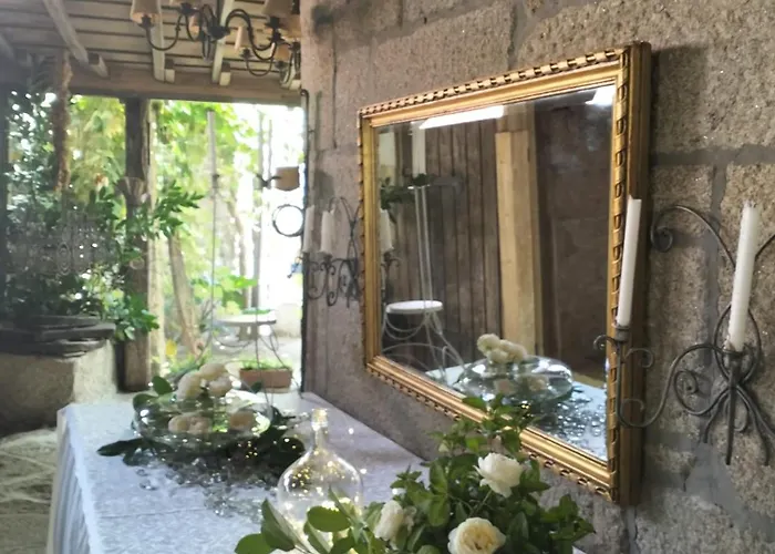 Casa D'aldeia De Souto De Lafoes * オリヴェイラ・デ・フラデス